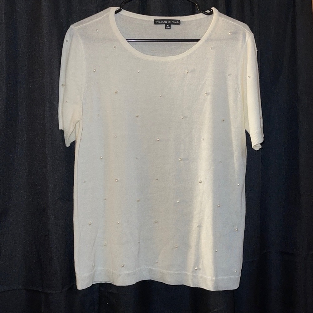 Classy but cute cream Preston & York pearl blouse